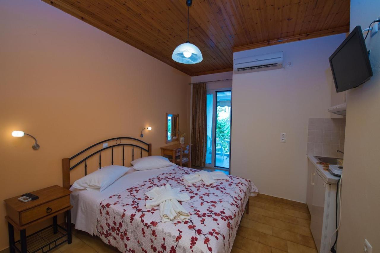 Villa Ferendinoy - Ferendinoy Dionisia Nydri  Bagian luar foto