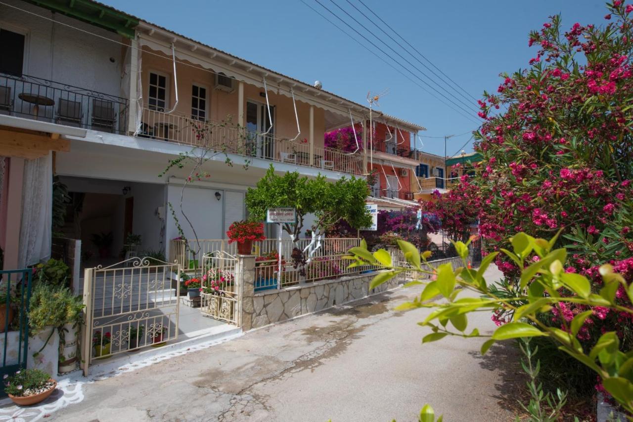 Villa Ferendinoy - Ferendinoy Dionisia Nydri  Bagian luar foto